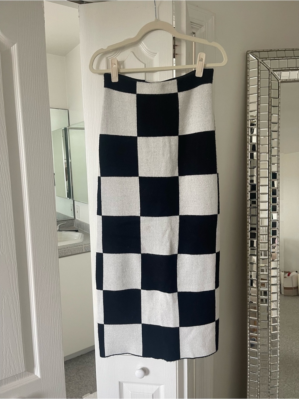 Dressed in Lala Black & White Checkered Knit Midi Skirt